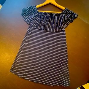 🌸Buy 2 for $10🌸 
Abercrombie & Fitch Blue Striped casual dress